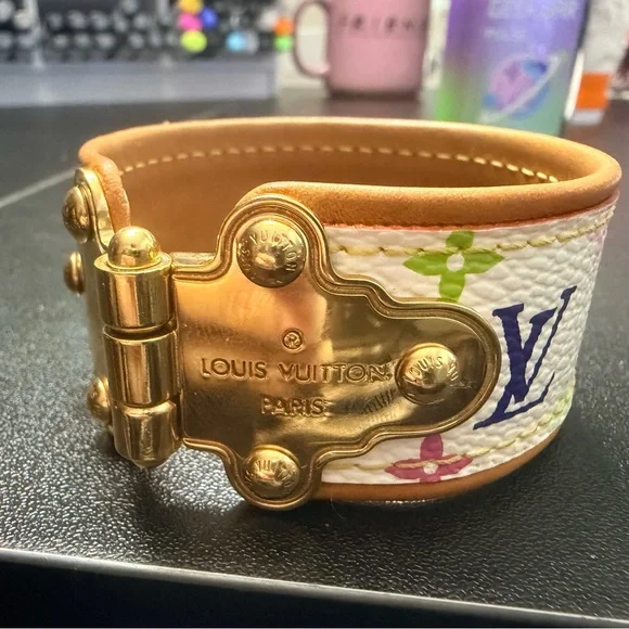 Louis Vuitton x Murakami cuff - Authentic - Picture 8 of 8